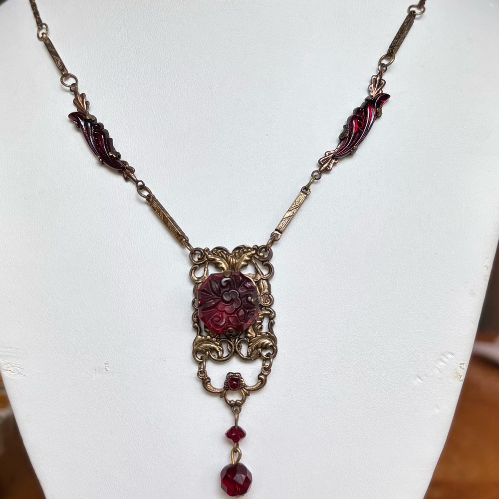 Vintage Victorian glass bead necklace